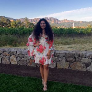 Meet your Posher, Marcela